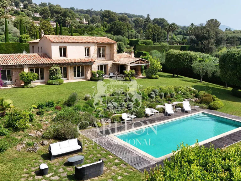 Villa Saint-Paul-de-Vence - 5 bedrooms - 265m²