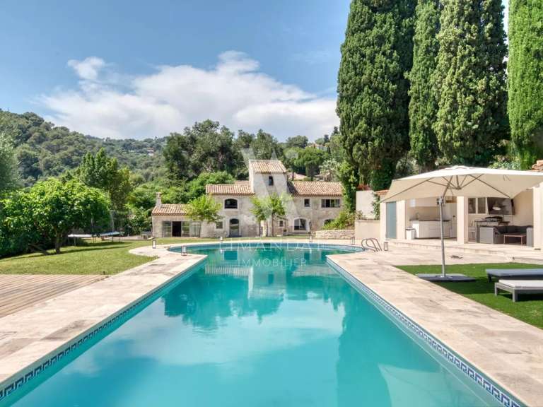 Villa Saint-Paul-de-Vence - 5 bedrooms - 300m²