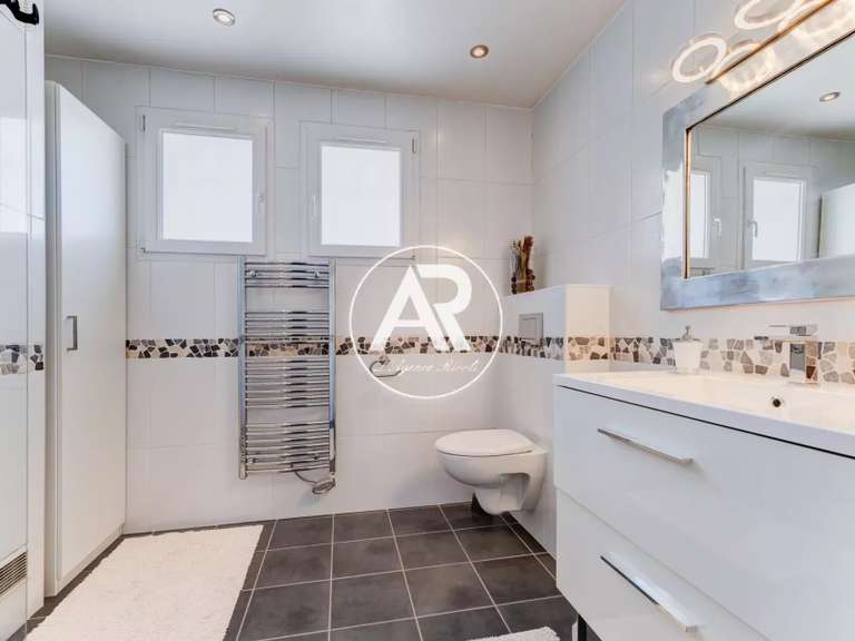 Villa Saint-Paul-de-Vence - 3 bedrooms - 139m²