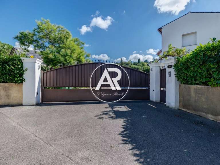 Villa Saint-Paul-de-Vence - 3 bedrooms - 139m²