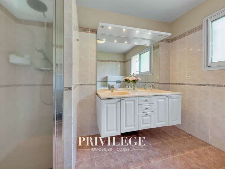 Villa Saint-Paul - 6 chambres - 240m²