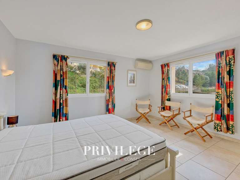 Villa Saint-Paul - 6 chambres - 240m²