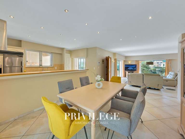 Villa Saint-Paul - 6 chambres - 240m²