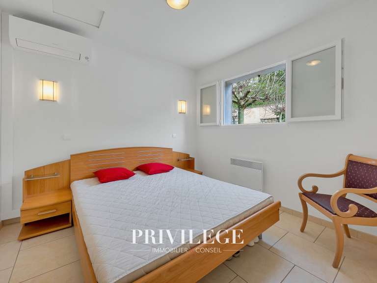 Villa Saint-Paul - 6 chambres - 240m²