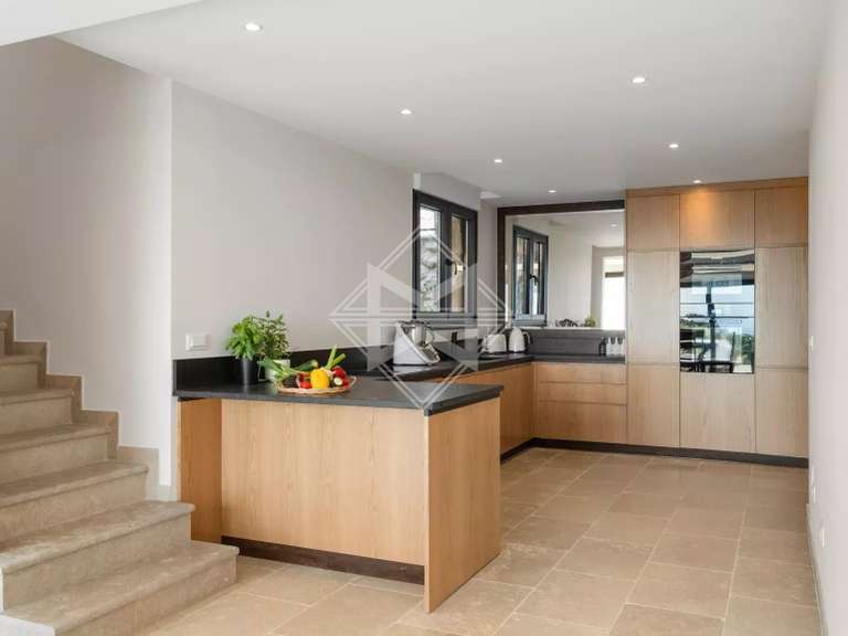 Villa Saint-Paul - 5 chambres - 300m²