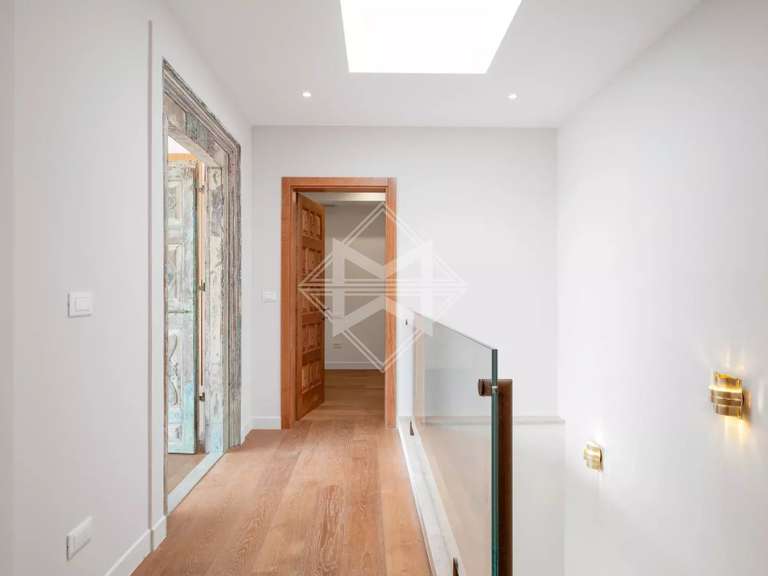 Villa Saint-Paul - 5 chambres - 300m²