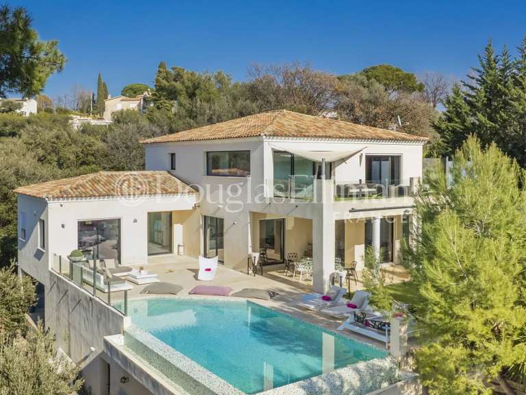 Villa Saint-Paul - 3 chambres - 450m²