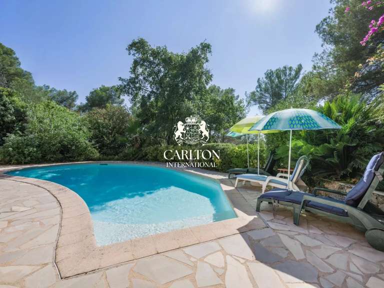Villa Saint-Paul-de-Vence - 4 bedrooms - 176m²
