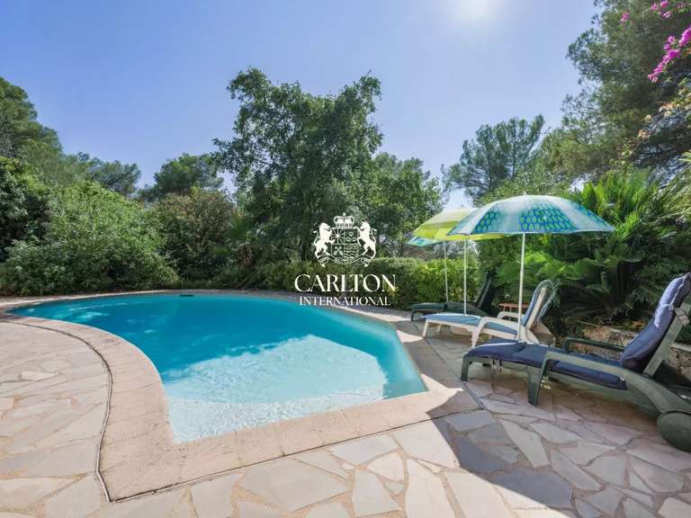 Villa Saint-Paul-de-Vence - 4 bedrooms - 176m²