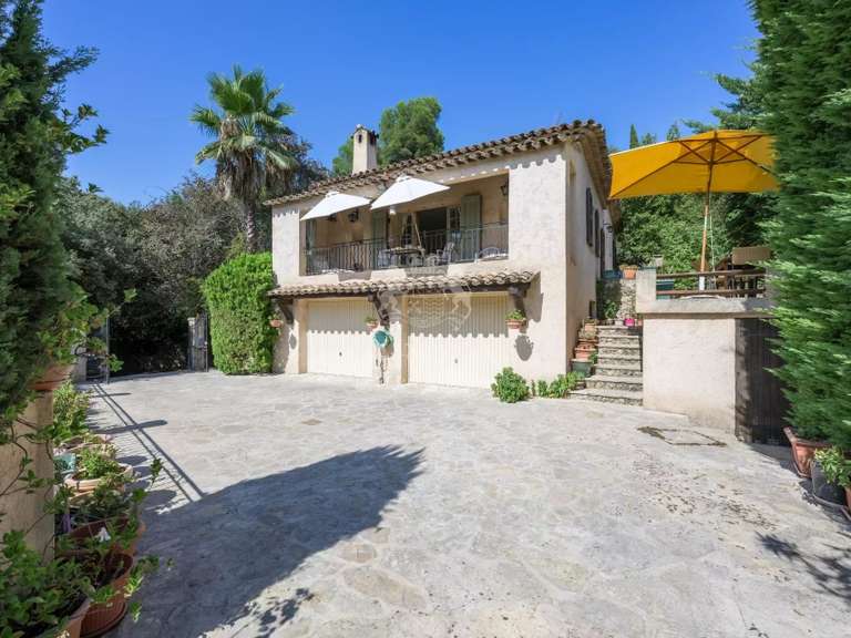 Villa Saint-Paul-de-Vence - 3 bedrooms - 176m²