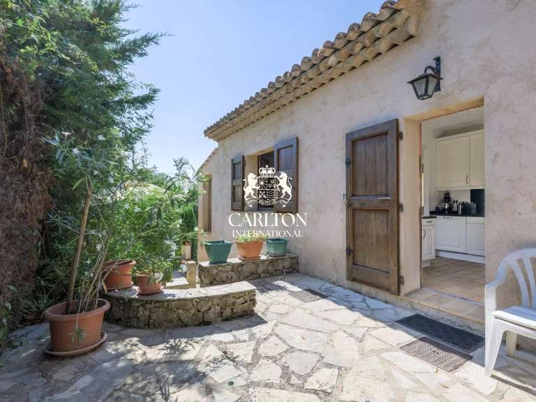 Villa Saint-Paul-de-Vence - 4 bedrooms - 176m²