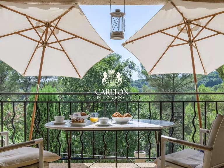 Villa Saint-Paul-de-Vence - 4 bedrooms - 176m²