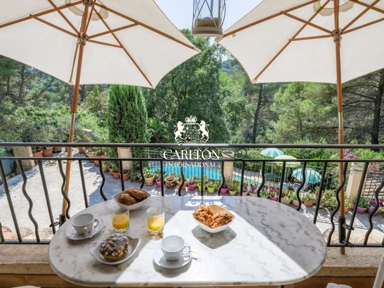 Villa Saint-Paul-de-Vence - 4 bedrooms - 176m²