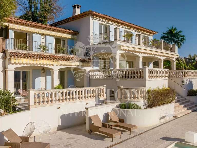 Villa Saint-Paul-de-Vence - 7 bedrooms - 422m²