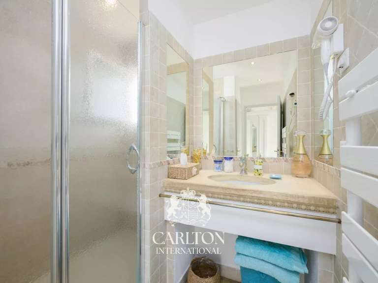 Villa Saint-Paul-de-Vence - 7 bedrooms - 422m²