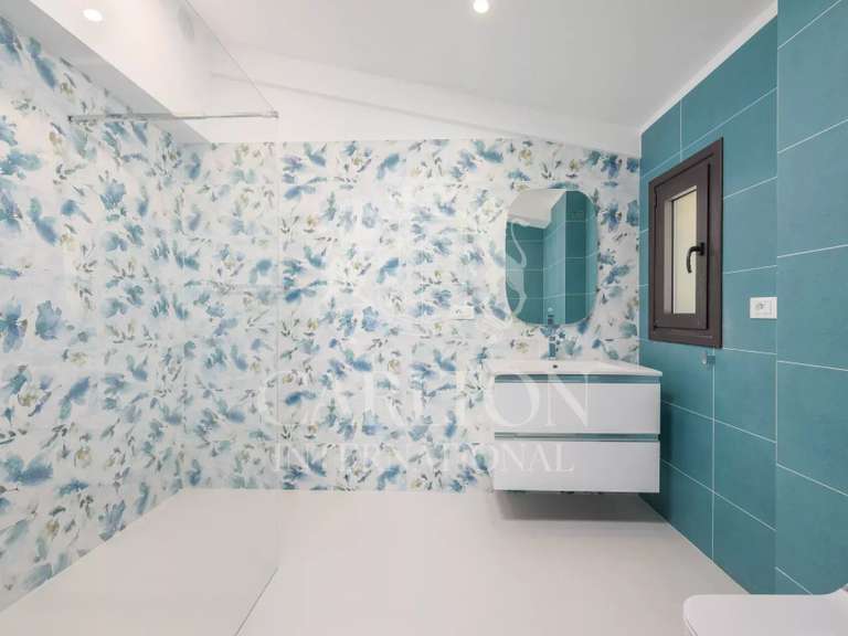 Villa with Sea view Saint-Paul-de-Vence - 5 bedrooms - 300m²