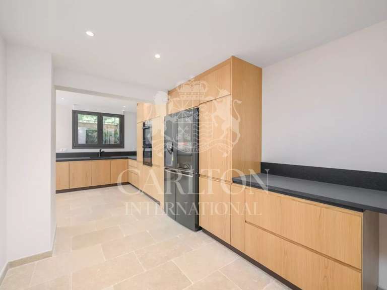 Villa with Sea view Saint-Paul-de-Vence - 5 bedrooms - 300m²