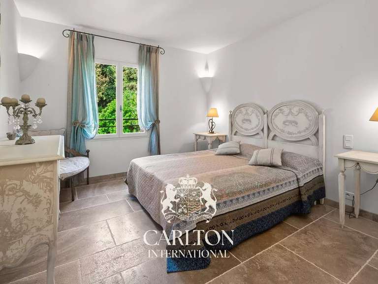 Villa with Sea view Saint-Paul-de-Vence - 5 bedrooms - 260m²