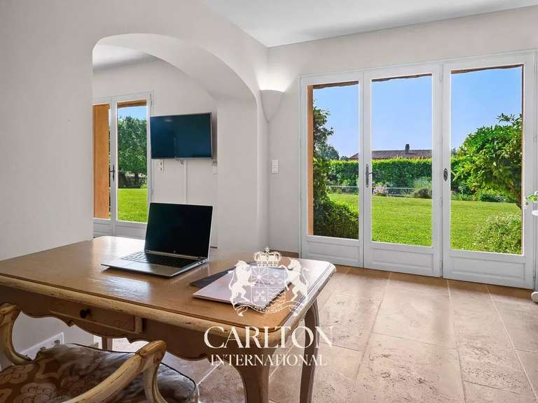 Villa with Sea view Saint-Paul-de-Vence - 5 bedrooms - 260m²