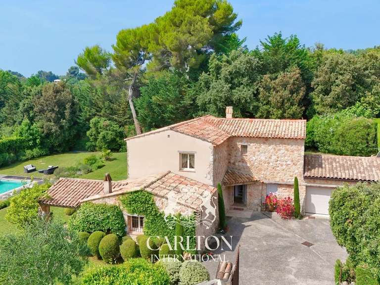 Villa with Sea view Saint-Paul-de-Vence - 5 bedrooms - 260m²