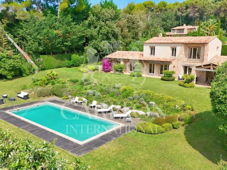 Villa with Sea view Saint-Paul-de-Vence - 5 bedrooms - 260m²