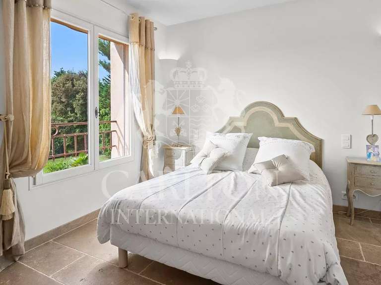 Villa with Sea view Saint-Paul-de-Vence - 5 bedrooms - 260m²