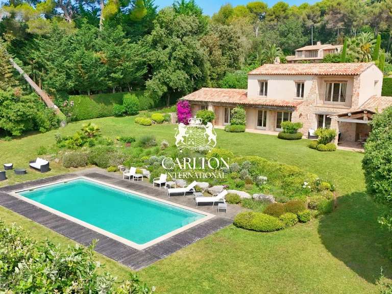 Villa with Sea view Saint-Paul-de-Vence - 5 bedrooms - 260m²