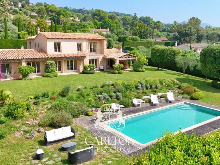 Villa with Sea view Saint-Paul-de-Vence - 5 bedrooms - 260m²