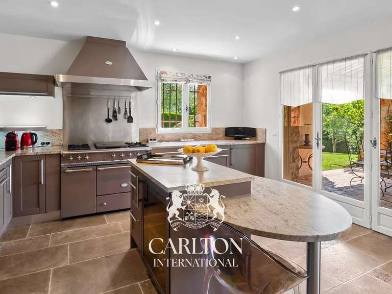 Villa with Sea view Saint-Paul-de-Vence - 5 bedrooms - 260m²