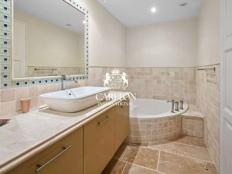 Villa with Sea view Saint-Paul-de-Vence - 5 bedrooms - 260m²