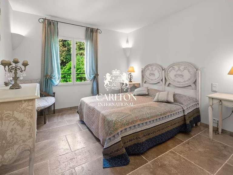 Villa with Sea view Saint-Paul-de-Vence - 5 bedrooms - 260m²