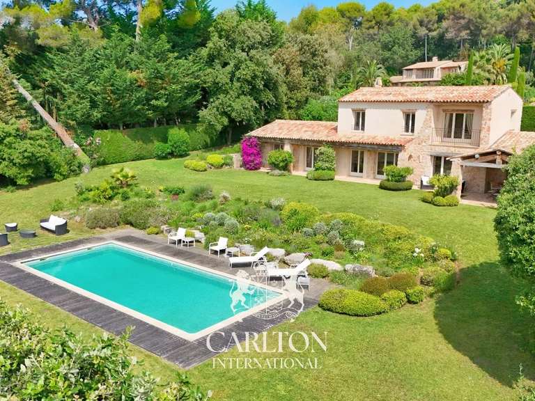 Villa with Sea view Saint-Paul-de-Vence - 5 bedrooms - 260m²