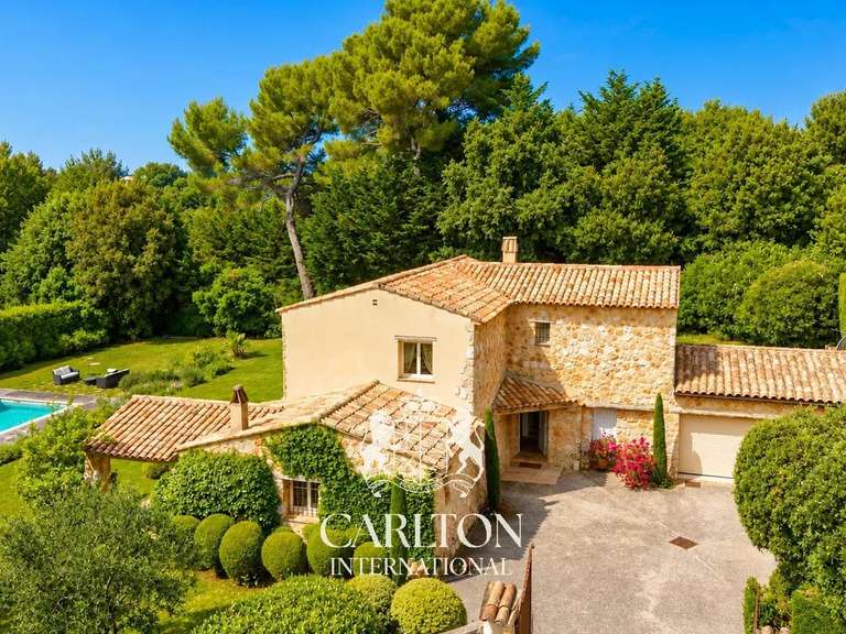 Villa with Sea view Saint-Paul-de-Vence - 5 bedrooms - 260m²