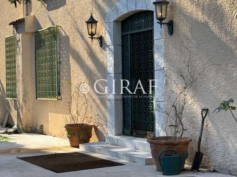 Villa Saint-Paul-de-Vence - 6 bedrooms - 350m²