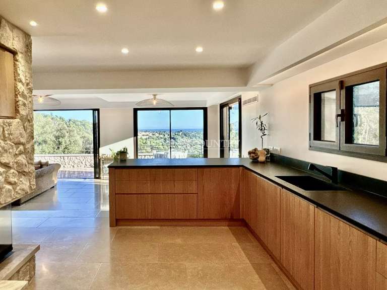 Villa Saint-Paul-de-Vence - 5 bedrooms - 295m²