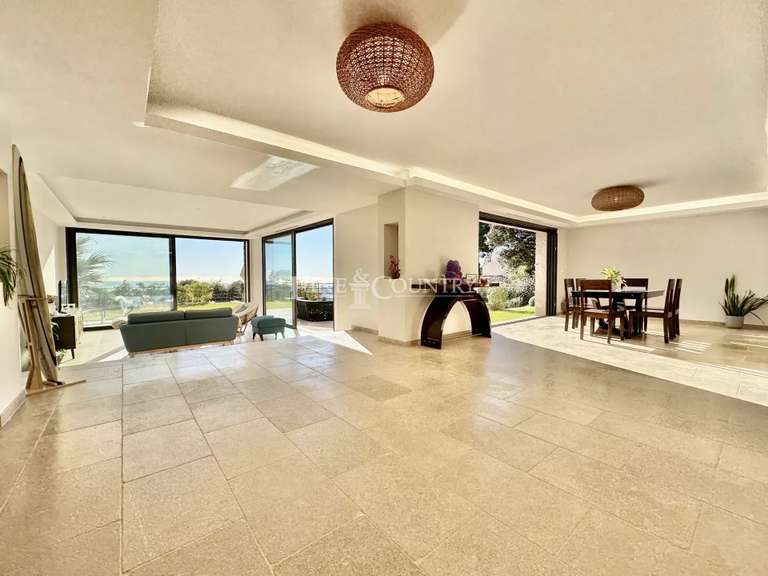 Villa Saint-Paul-de-Vence - 5 bedrooms - 260m²