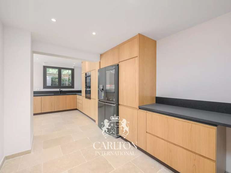 Villa with Sea view Saint-Paul-de-Vence - 5 bedrooms - 300m²
