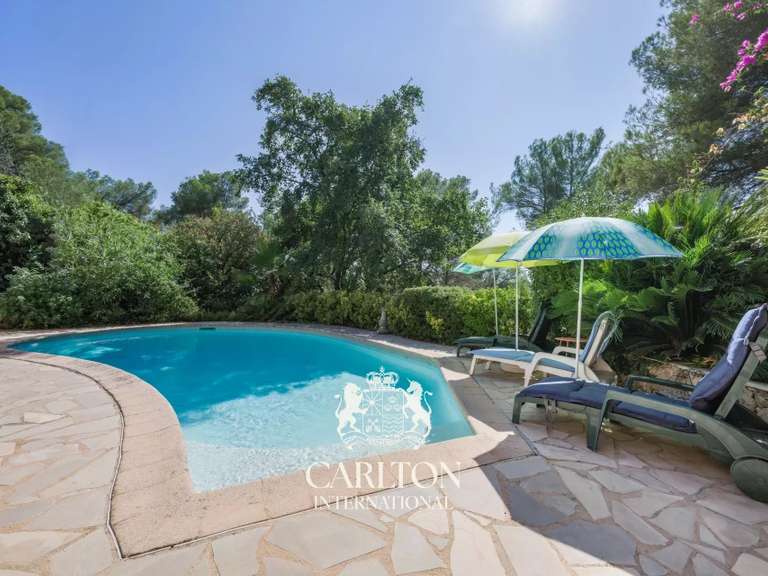 Villa Saint-Paul-de-Vence - 3 bedrooms - 176m²