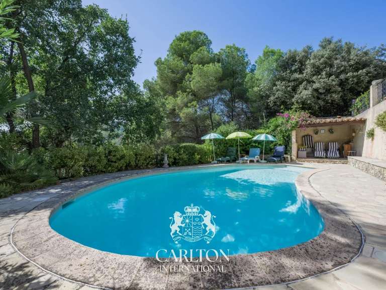 Villa Saint-Paul-de-Vence - 3 bedrooms - 176m²