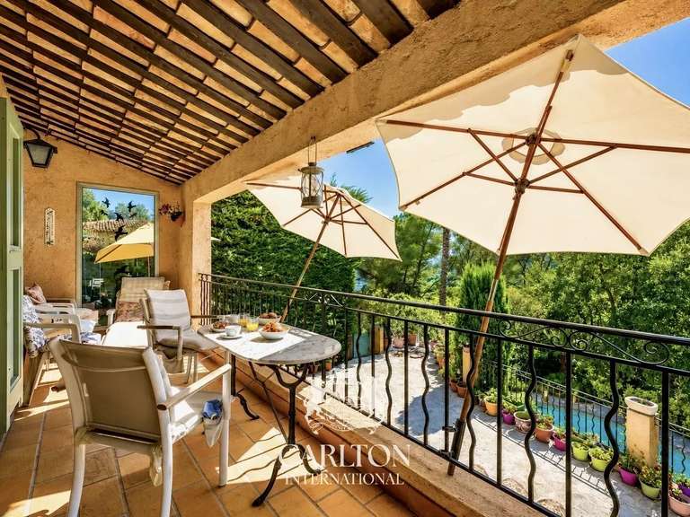 Villa Saint-Paul-de-Vence - 3 bedrooms - 176m²