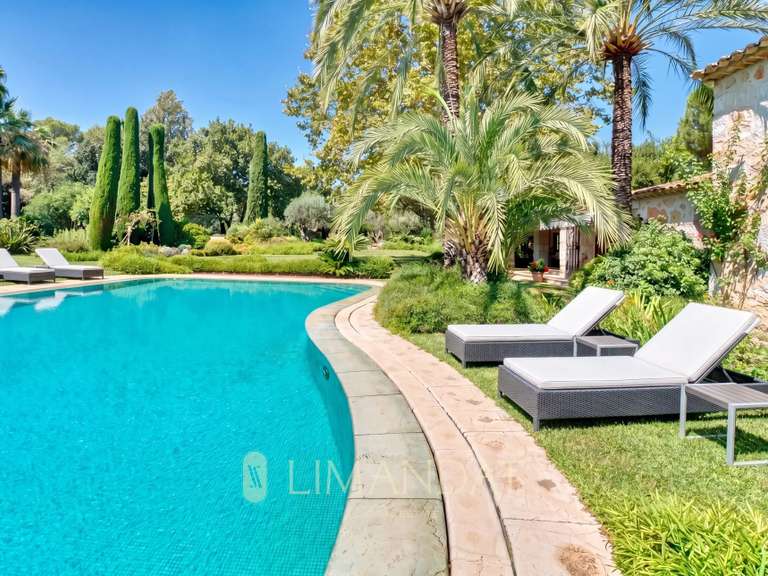 Villa Saint-Paul - 9 chambres - 460m²