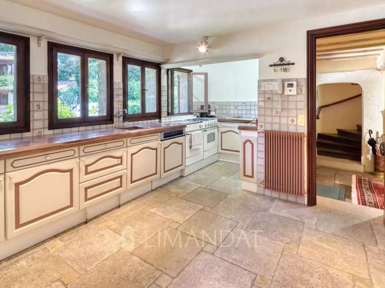 Villa Saint-Paul - 9 chambres - 460m²