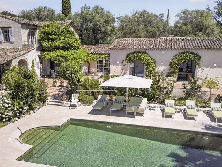 Villa Saint-Paul - 5 chambres - 240m²