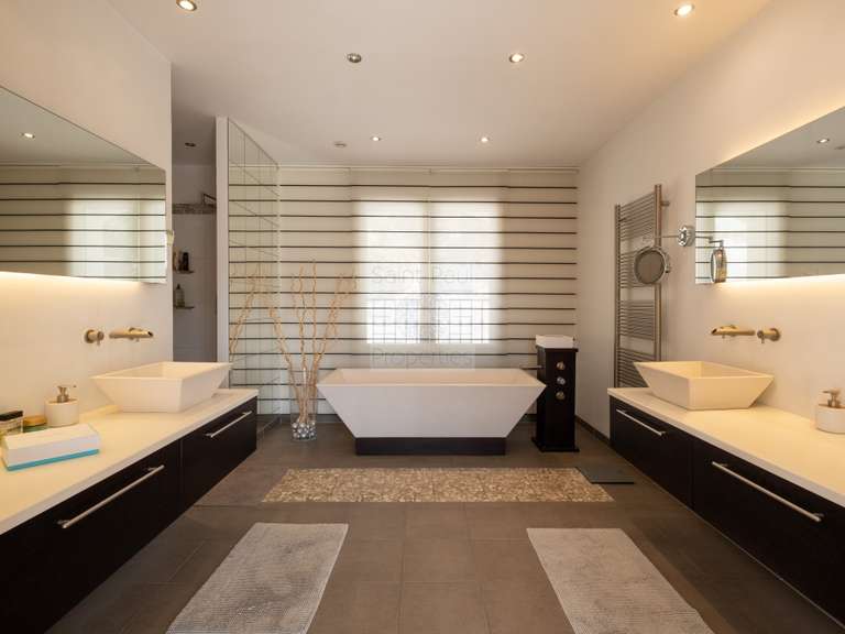 Villa Saint-Paul - 5 chambres - 345m²