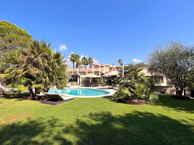 Villa Saint-Paul - 6 chambres - 490m²