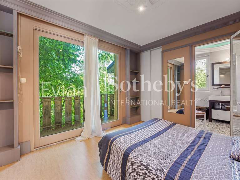 Maison Saint-Paul-en-Chablais - 4 chambres - 306m²