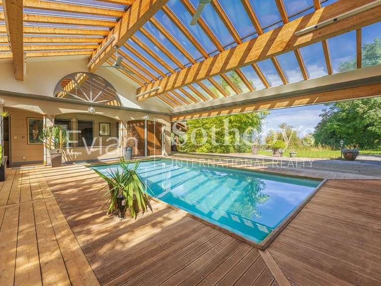 Maison Saint-Paul-en-Chablais - 4 chambres - 306m²