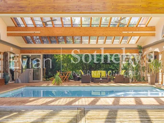 Maison Saint-Paul-en-Chablais - 4 chambres - 306m²