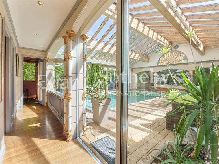 Maison Saint-Paul-en-Chablais - 4 chambres - 306m²