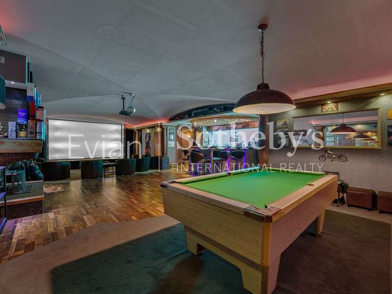 Maison Saint-Paul-en-Chablais - 4 chambres - 306m²